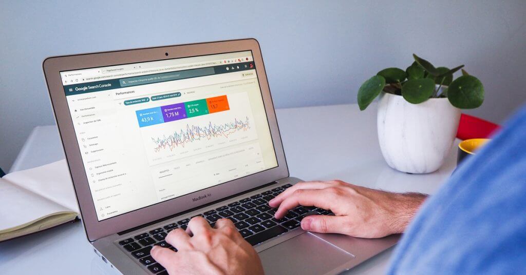 Cách liên kết Google Search Console với Google Analytics